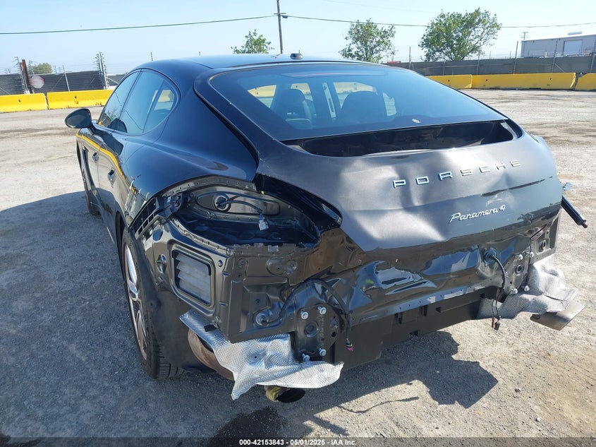 2014 PORSCHE PANAMERA VIN: WP0AA2A76EL012507