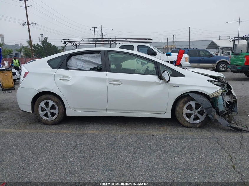 2015 TOYOTA PRIUS VIN: JTDKN3DU7F1987644