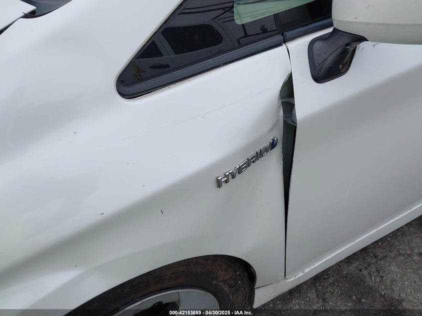 2015 TOYOTA PRIUS VIN: JTDKN3DU7F1987644