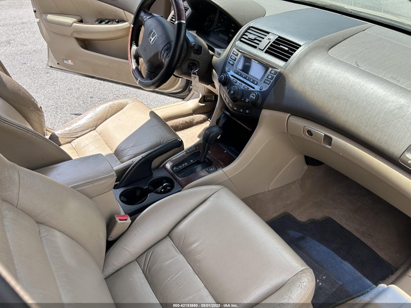 2007 HONDA ACCORD VIN: 1HGCM56847A083255