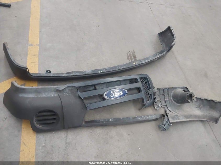 2010 FORD RANGER VIN: 1FTKR1AD6APA19926