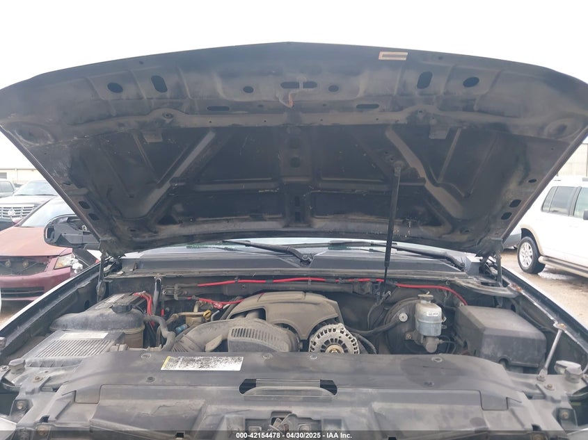 2008 CHEVROLET SUBURBAN 1500 VIN: 3GNFC16058G171937