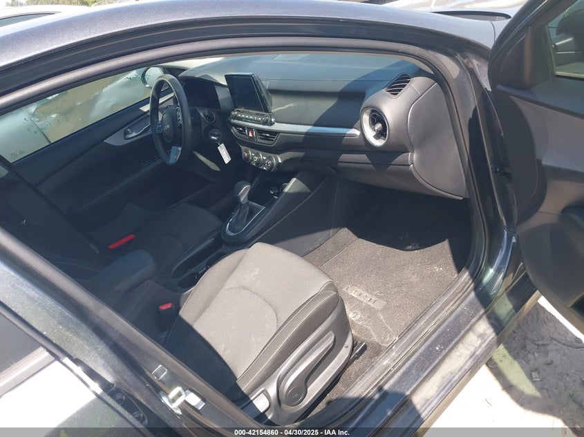 2024 KIA FORTE VIN: 3KPF24AD3RE757105