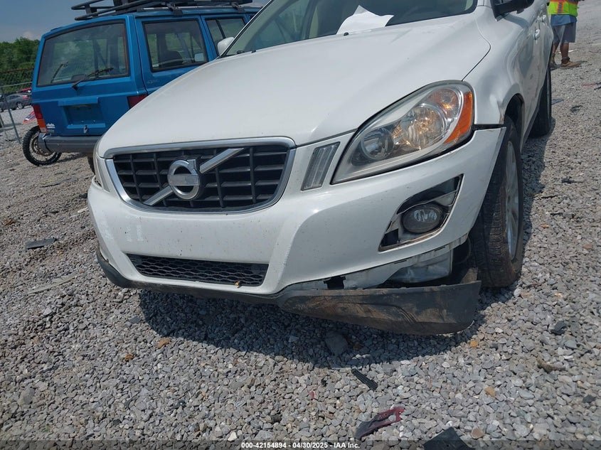 2010 VOLVO XC60 VIN: YV4992DZ0A2029275
