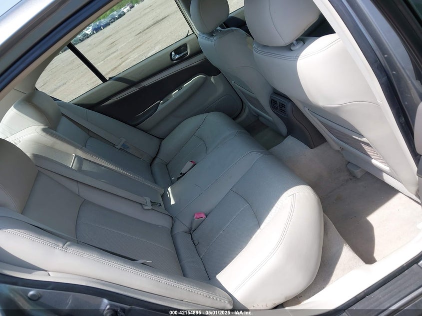 2011 INFINITI G37X VIN: JN1CV6AR6BM404840