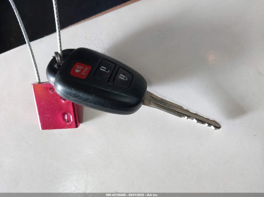 2015 TOYOTA RAV4 VIN: 2T3WFREV0FW172311