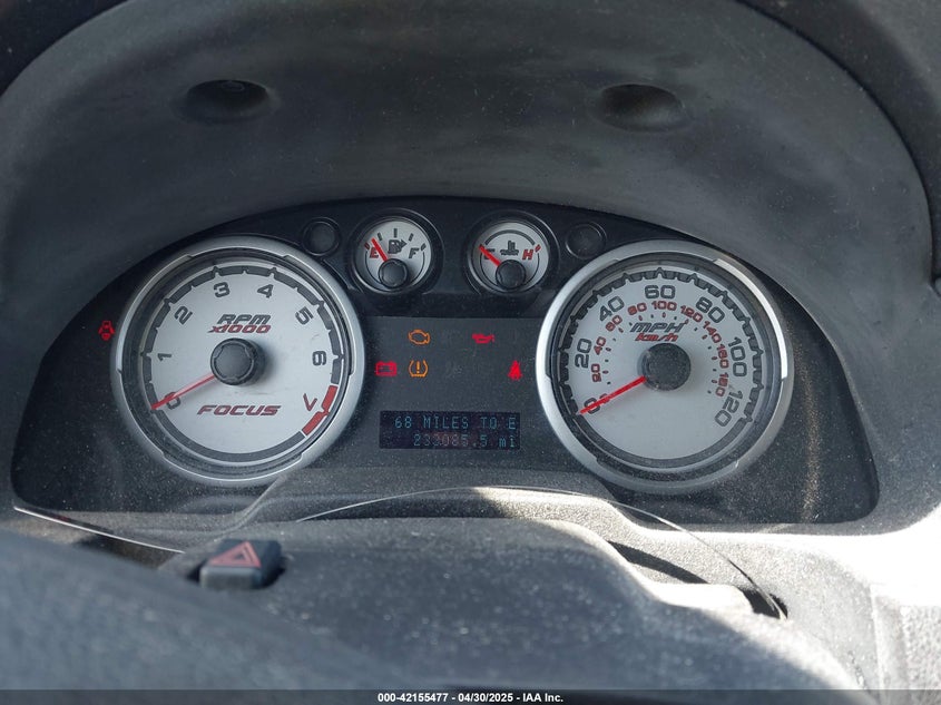 2011 FORD FOCUS VIN: 1FAHP3FN2BW124067