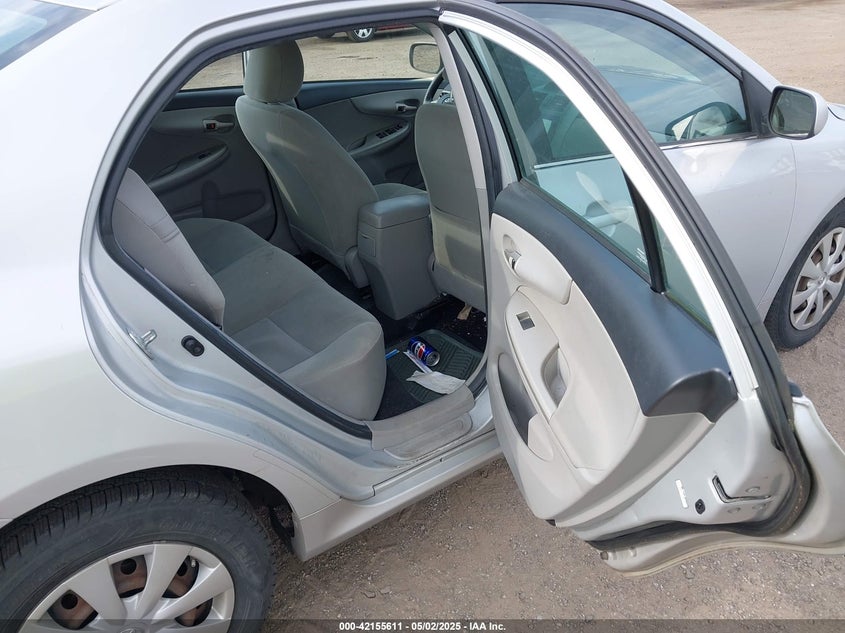 2013 TOYOTA COROLLA S/LE - 2T1BU4EE3DC940460