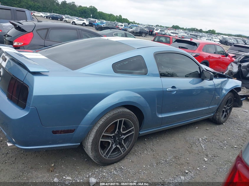2006 FORD MUSTANG VIN: 1ZVHT82H165257818
