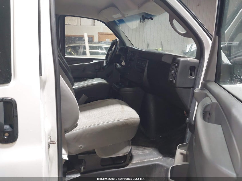 1GCZGFBA0A1184489 2010 CHEVROLET EXPRESS photo no. 5