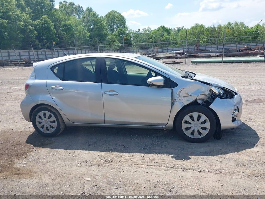 2014 TOYOTA PRIUS C TWO - JTDKDTB35E1061058
