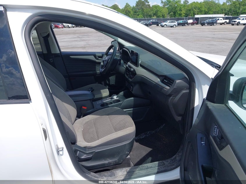 2022 FORD ESCAPE VIN: 1FMCU0G67NUA84373