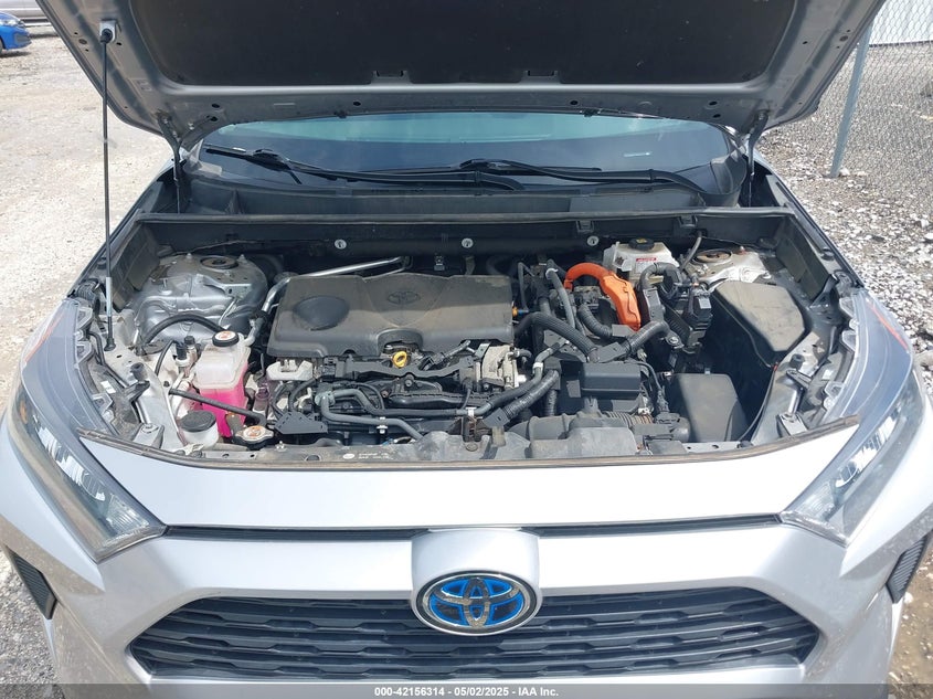 VIN 4T3LWRFV1MU039779 2021 TOYOTA RAV4 HYBRID LE
