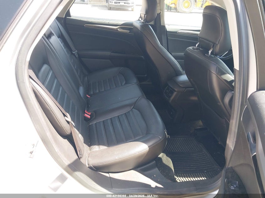 2013 FORD FUSION HYBRID VIN: 3FA6P0LU7DR196888