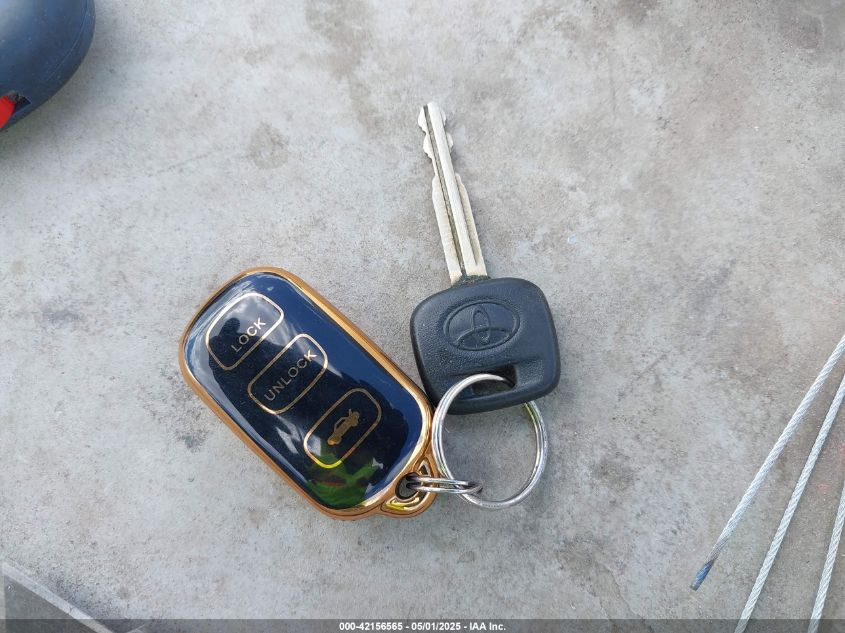 2004 Toyota Camry Le VIN: 4T1BE32K64U934247 Lot: 42156565