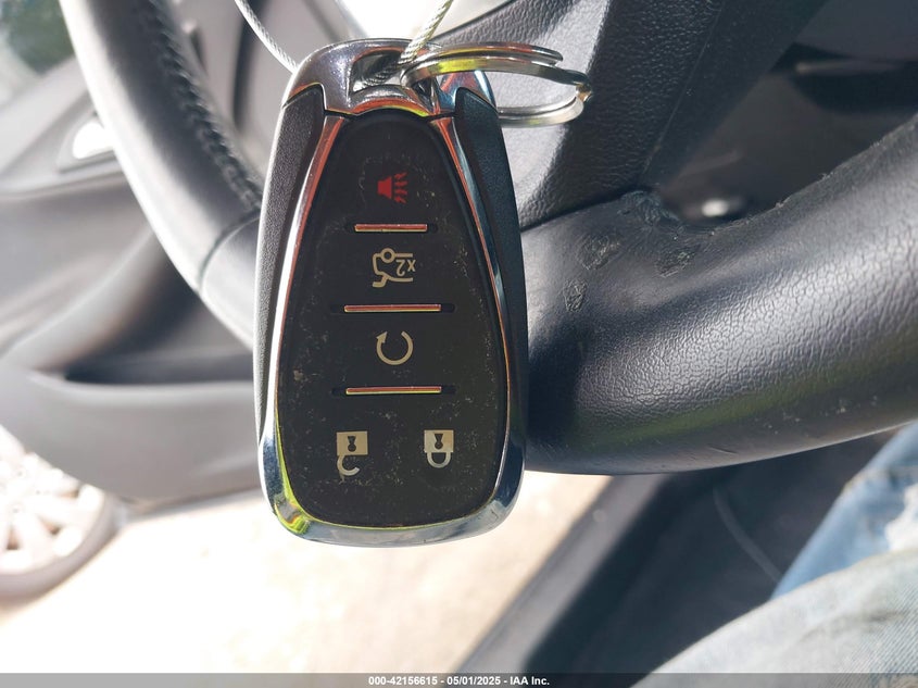 2018 CHEVROLET MALIBU VIN: 1G1ZD5ST6JF247188