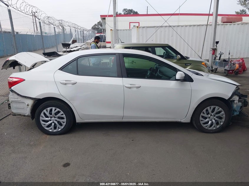 2018 TOYOTA COROLLA LE - 5YFBURHE3JP849547