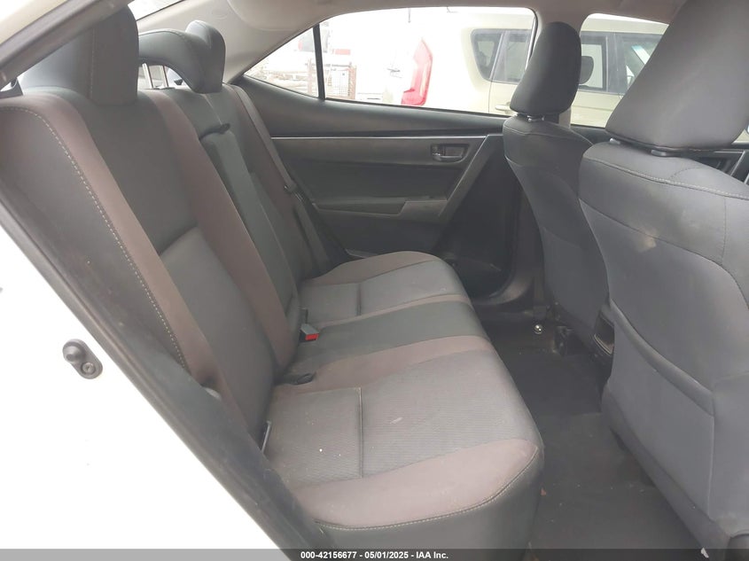 2018 TOYOTA COROLLA LE - 5YFBURHE3JP849547