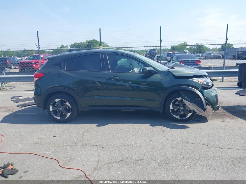2018 HONDA HR-V VIN: 3CZRU5H77JM702139