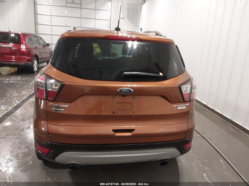 2017 FORD ESCAPE VIN: 1FMCU0J95HUA38807