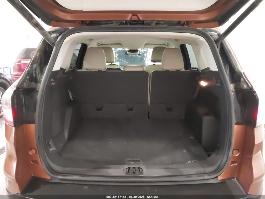 2017 FORD ESCAPE VIN: 1FMCU0J95HUA38807