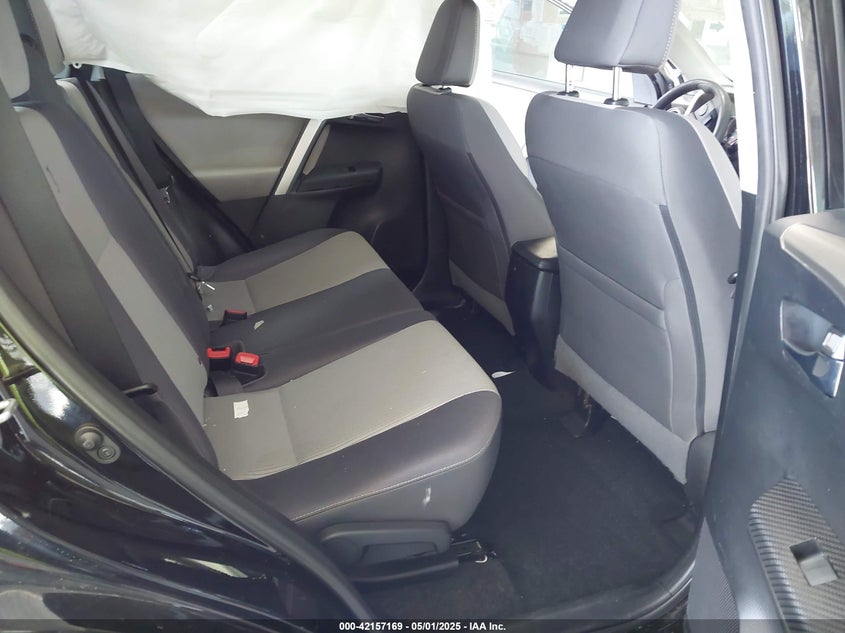 2015 TOYOTA RAV4 VIN: 2T3RFREV8FW252033