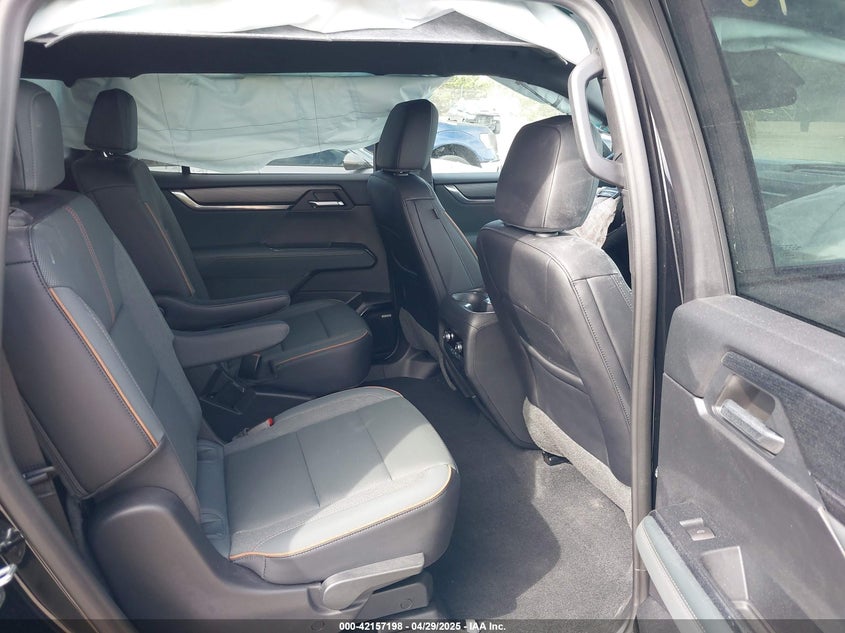 2024 GMC ACADIA AWD AT4 - 1GKENPKSXRJ216934