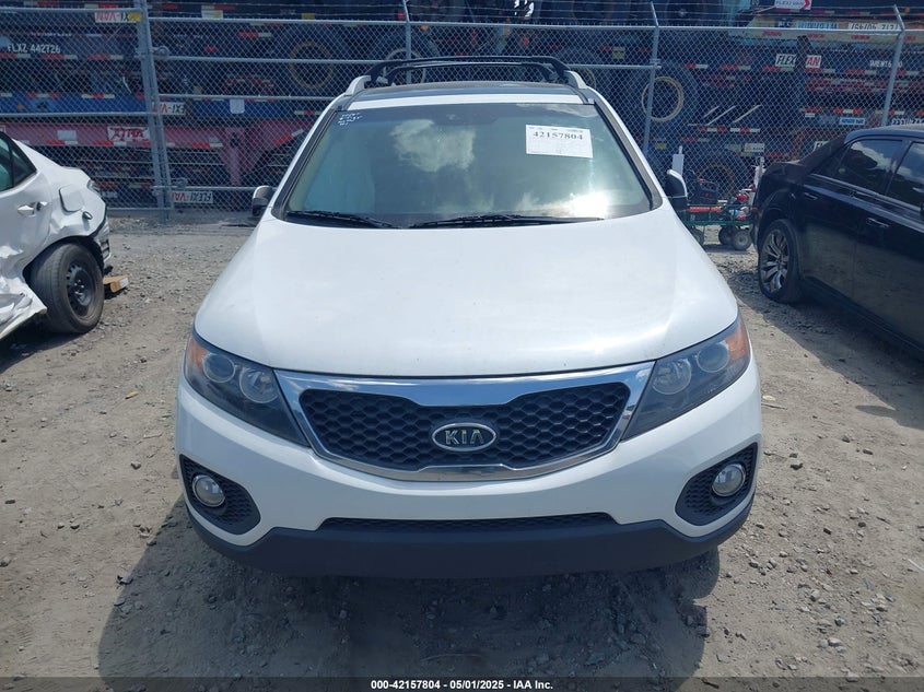 2012 KIA SORENTO VIN: 5XYKU4A27CG289882