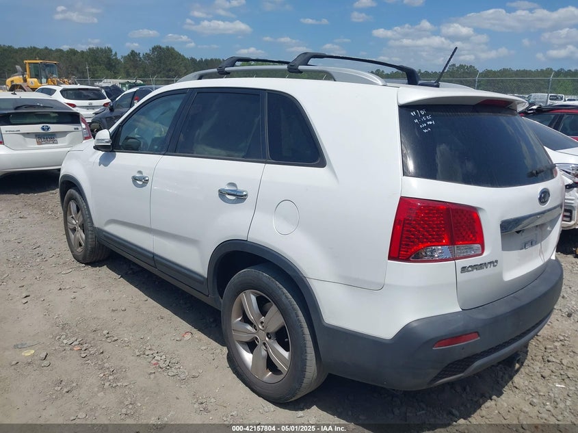 2012 KIA SORENTO VIN: 5XYKU4A27CG289882