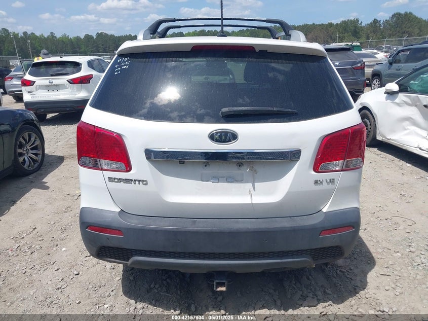 2012 KIA SORENTO VIN: 5XYKU4A27CG289882