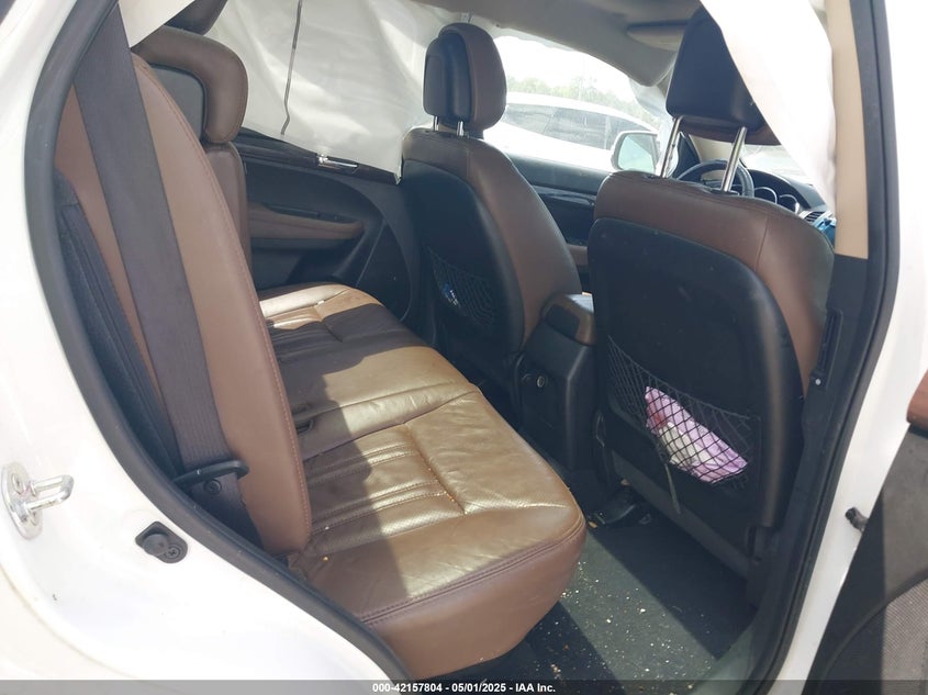 2012 KIA SORENTO VIN: 5XYKU4A27CG289882
