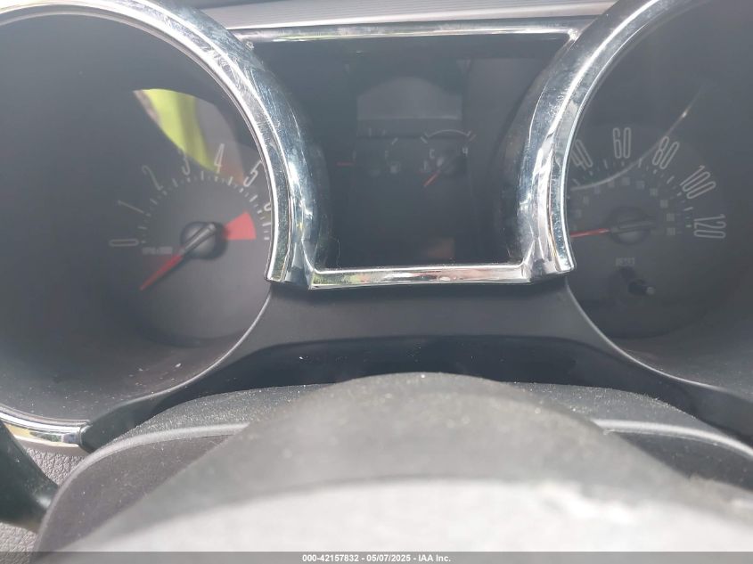 2007 Ford Mustang Gt Deluxe/Gt Premium VIN: 1ZVHT82H775355835 Lot: 42157832