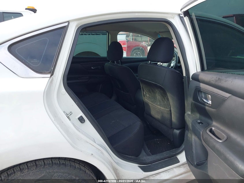 2017 NISSAN ALTIMA VIN: 1N4AL3AP6HN355493