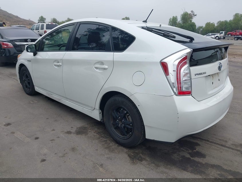 2015 TOYOTA PRIUS VIN: JTDKN3DU7F0426088