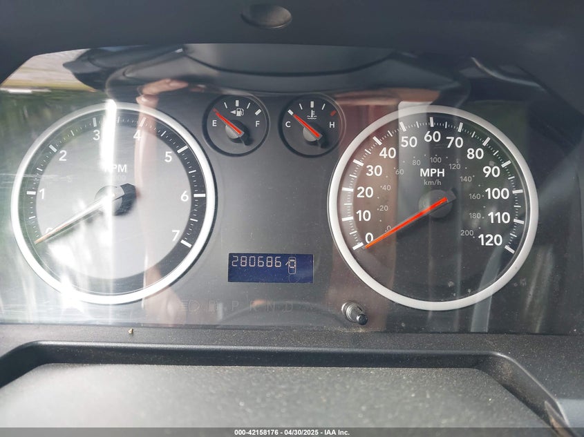2012 RAM 1500 VIN: 1C6RD7FT0CS144525