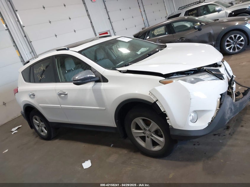 2013 TOYOTA RAV4 XLE - JTMRFREV3DD013032
