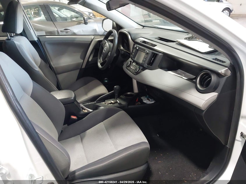 2013 TOYOTA RAV4 XLE - JTMRFREV3DD013032