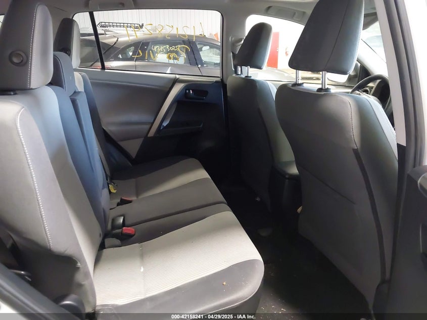 2013 TOYOTA RAV4 XLE - JTMRFREV3DD013032