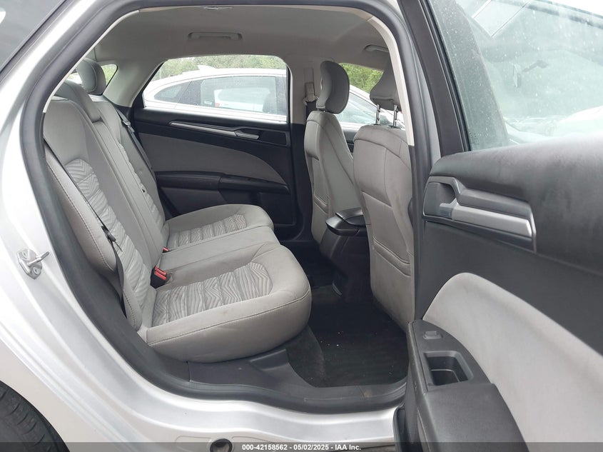2016 FORD FUSION VIN: 3FA6P0G76GR155001