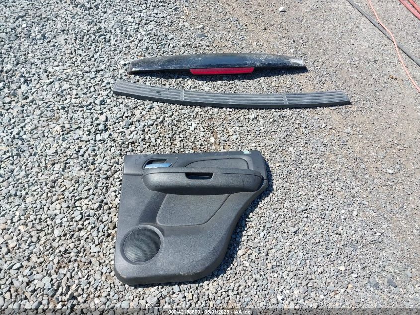 2010 Chevrolet Tahoe Ls VIN: 1GNMCAE06AR152795 Lot: 42158600