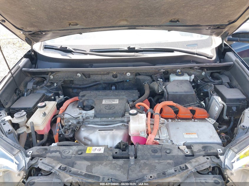 2018 TOYOTA RAV4 HYBRID SE - JTMJJREV9JD191552