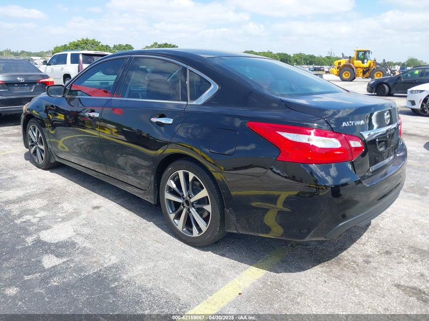 2016 NISSAN ALTIMA VIN: 1N4AL3AP4GC289147