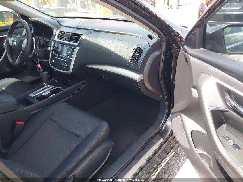 2016 NISSAN ALTIMA VIN: 1N4AL3AP4GC289147