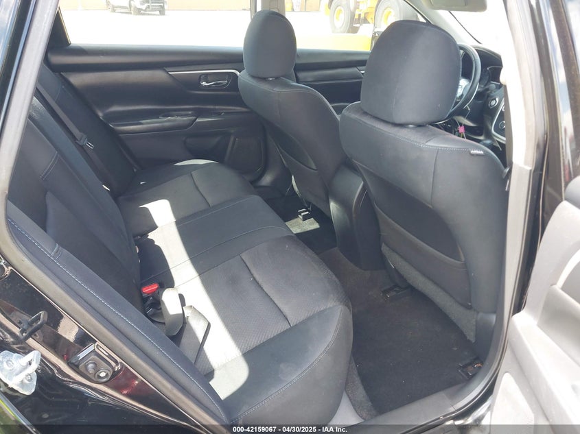 2016 NISSAN ALTIMA VIN: 1N4AL3AP4GC289147