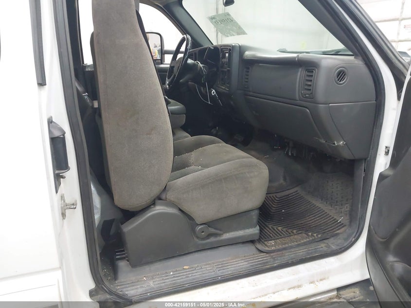 2007 CHEVROLET SILVERADO 2500HD CLASSIC VIN: 1GCHK29U17E116447