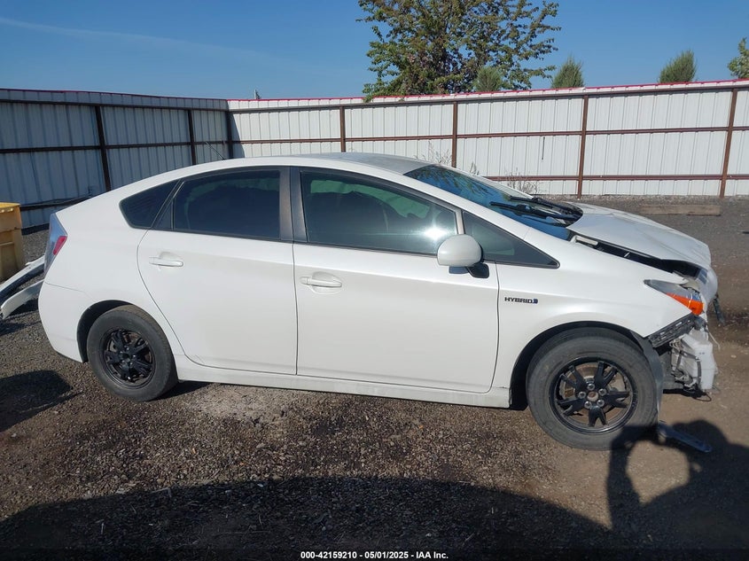 2013 TOYOTA PRIUS VIN: JTDKN3DU7D5560938
