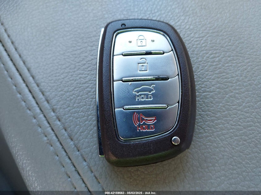 2016 HYUNDAI SONATA LIMITED - 5NPE34AF4GH343690