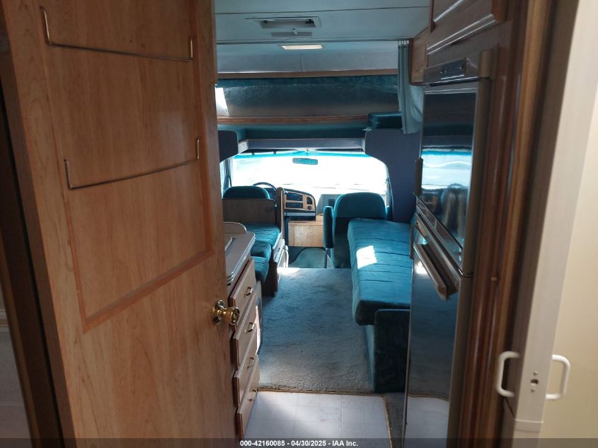 1994 Ford Econoline E350 Cutaway Van VIN: 1FDKE30G4RHA77294 Lot: 42160085