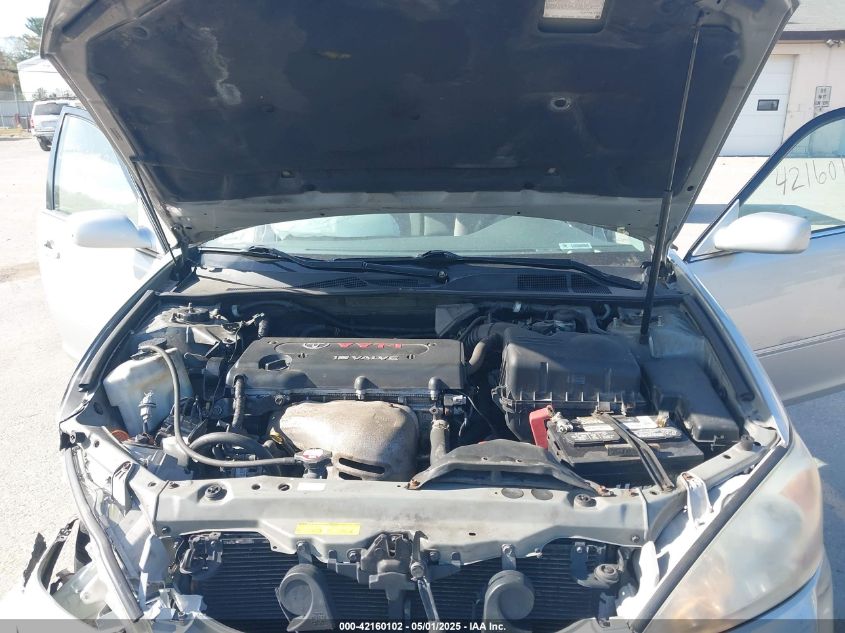 2004 Toyota Camry Xle VIN: 4T1BE30K34U880988 Lot: 42160102