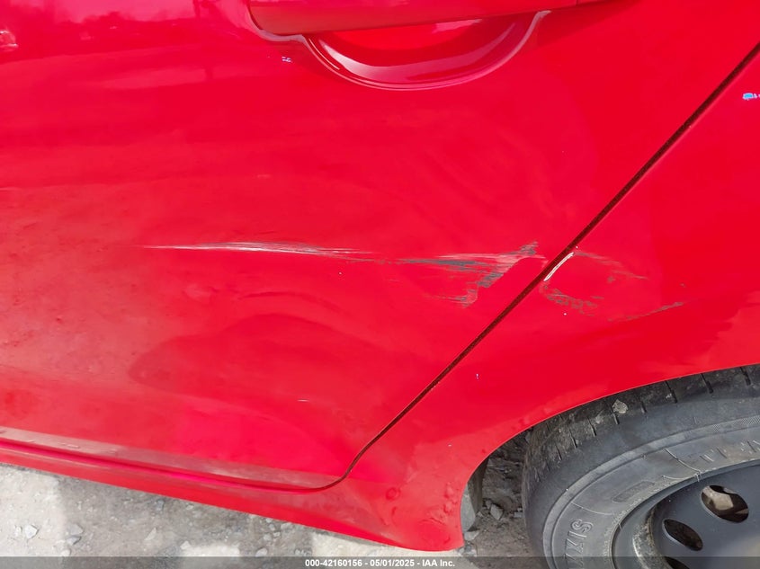 2015 VOLKSWAGEN JETTA 2.0L S - 3VW2K7AJ7FM236005